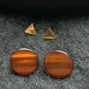 Vintage Bakelite Earrings 1980’s Lot Of 2 Pairs